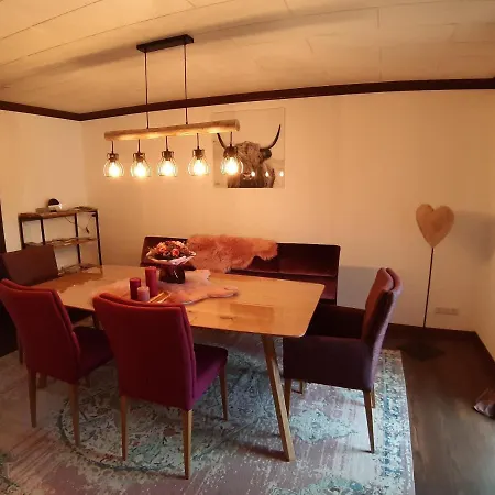 Casa de Férias Ferienhaus Am Bornfeld Leimen (Palatinate)
