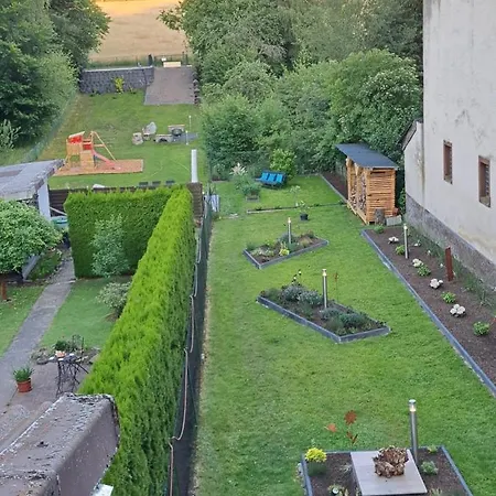 Casa de Férias Ferienhaus Am Bornfeld Leimen (Palatinate)