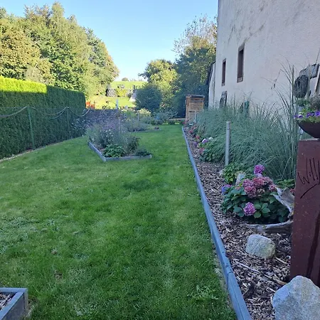 Casa de Férias Ferienhaus Am Bornfeld Leimen (Palatinate)